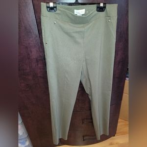 LAURA pull-on slim leg ankle pant